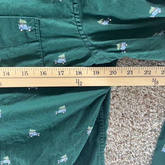 American Eagle Shirt Adult Small Green Christmas Tree Car Pattern Button Up Logo - Picture 8 of 12